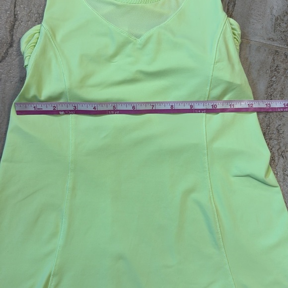 Lululemon Tone It Tank Bright Yellow / Green
Size 4 - Picture 12 of 14